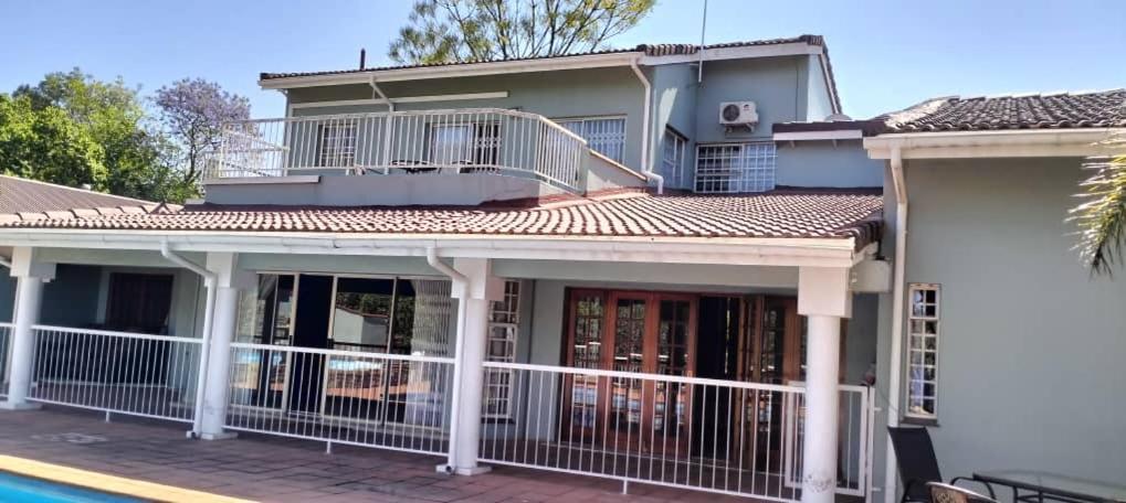 The Haven Guesthouse Ezulwini Lobamba Esterno foto