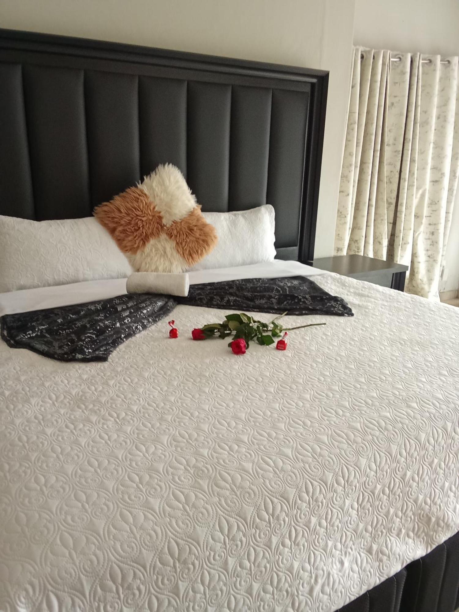 The Haven Guesthouse Ezulwini Lobamba Esterno foto
